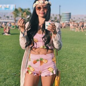 **SOLD** Pineapple 2 pcs set 🍍